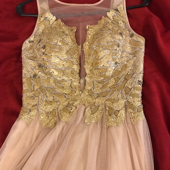 Prom Dress - Picture 2 of 4